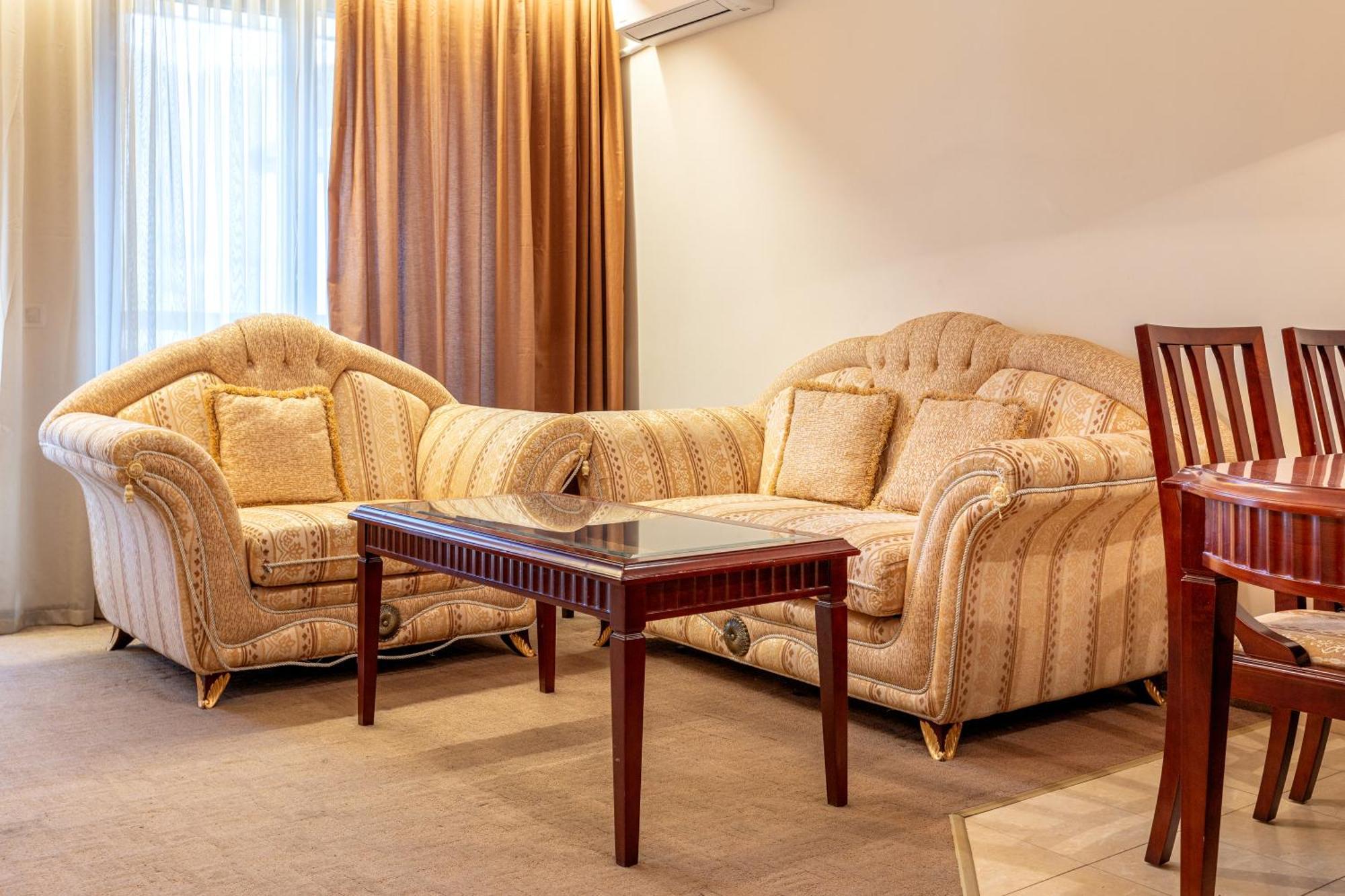 Downtown Bansko Resort Екстер'єр фото